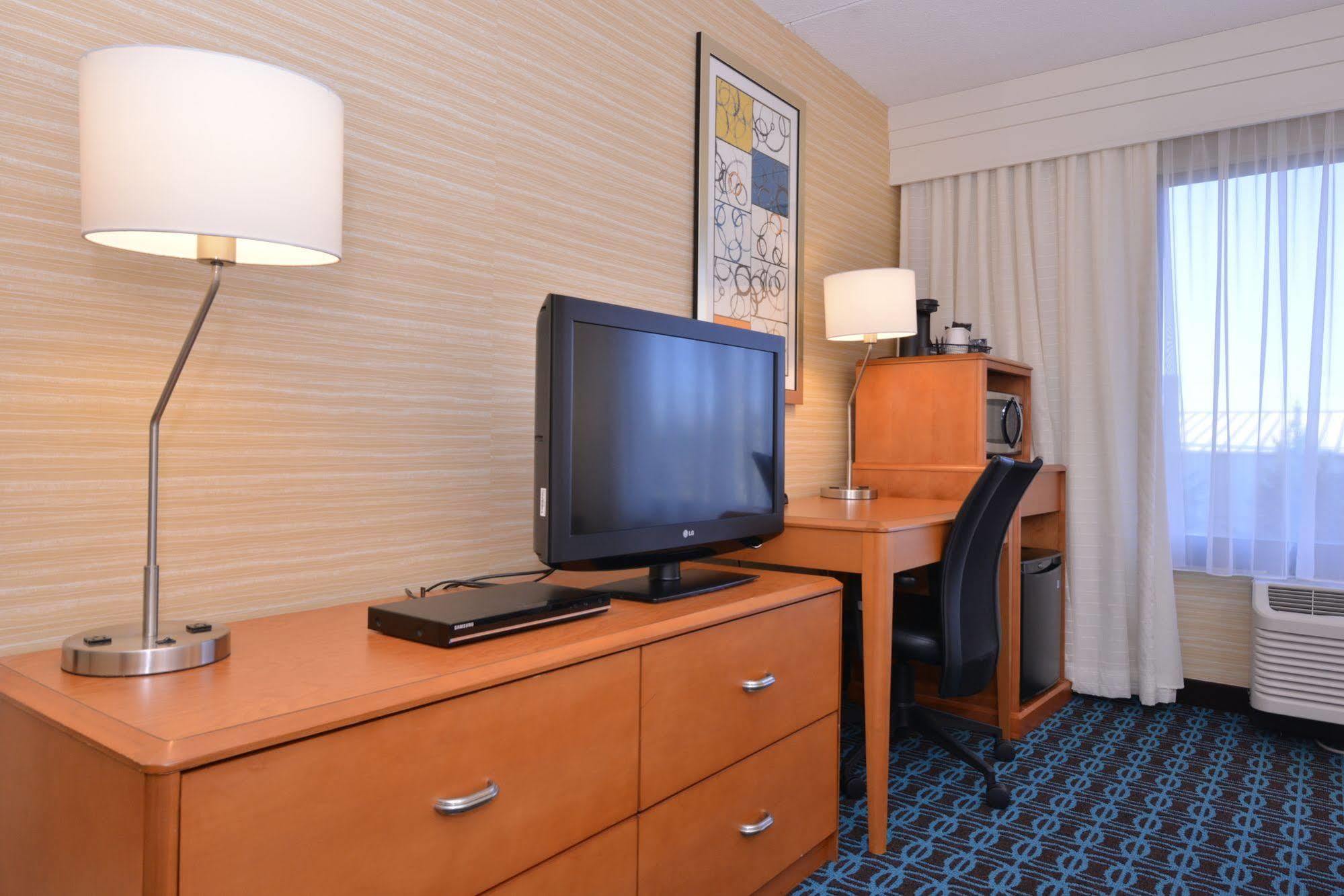 Fairfield By Marriott Rochester Henrietta/University Area Εξωτερικό φωτογραφία