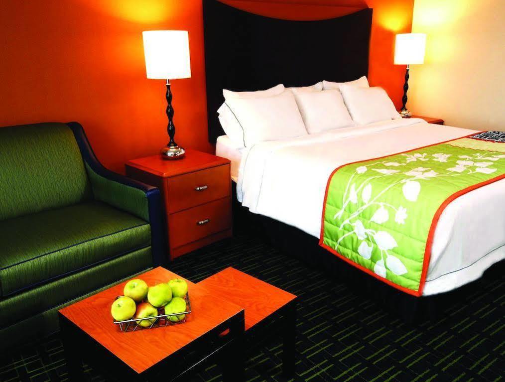 Fairfield By Marriott Rochester Henrietta/University Area Εξωτερικό φωτογραφία