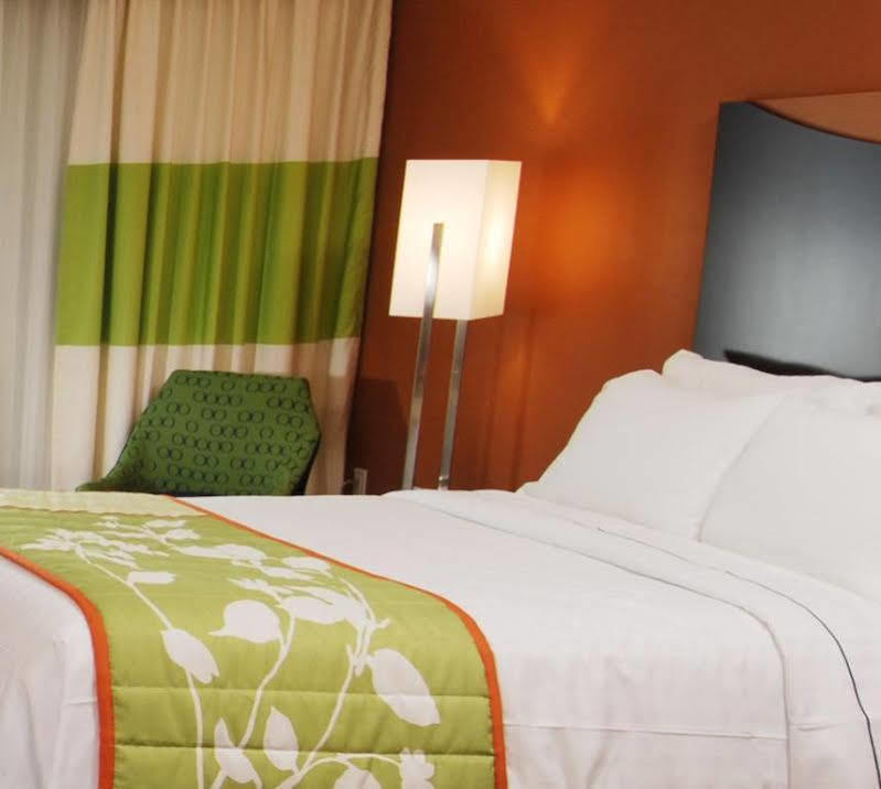 Fairfield By Marriott Rochester Henrietta/University Area Εξωτερικό φωτογραφία